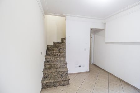 Sala  de casa de condomínio para alugar com 3 quartos, 86m² em Vila Nova, Barueri