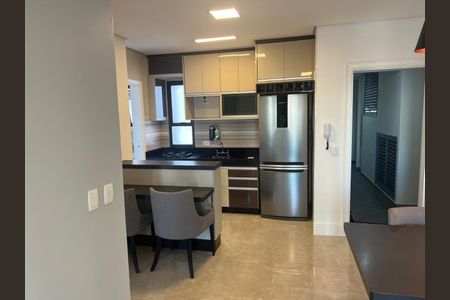 Apartamento à venda com 1 quarto, 50m² em Cambuí, Campinas