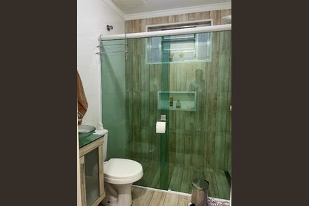 Casa à venda com 3 quartos, 125m² em Vila Mazzei, Santo André