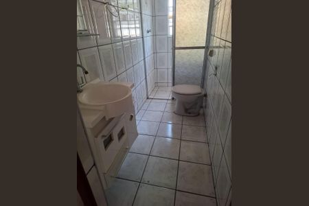 Casa à venda com 223m², 3 quartos e 3 vagas Casa à venda com 223m², 3 quartos e 3 vagasWC C/ BOX