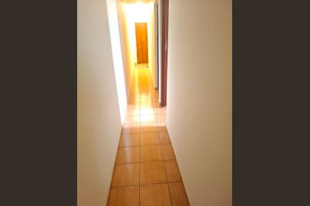 Casa à venda com 223m², 3 quartos e 3 vagas Casa à venda com 223m², 3 quartos e 3 vagasCORREDOR INTERNO