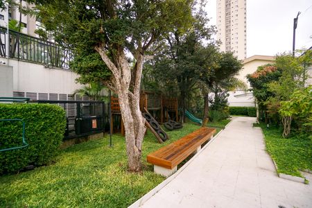 Apartamento à venda com 105m², 3 quartos e 2 vagas Apartamento à venda com 105m², 3 quartos e 2 vagasPlayground