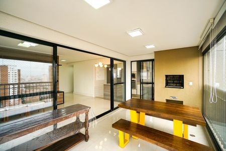 Varanda de apartamento à venda com 3 quartos, 105m² em Vila Carrão, São Paulo