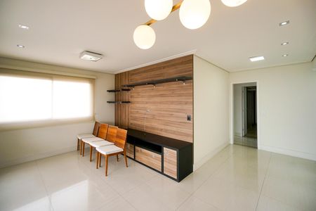 Sala de apartamento à venda com 3 quartos, 105m² em Vila Carrão, São Paulo
