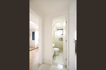 Apartamento à venda com 105m², 3 quartos e 2 vagas Apartamento à venda com 105m², 3 quartos e 2 vagasHall dos quartos