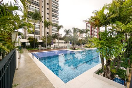 Apartamento à venda com 105m², 3 quartos e 2 vagas Apartamento à venda com 105m², 3 quartos e 2 vagasPiscina