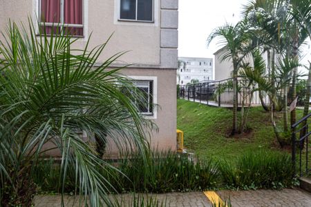 Apartamento para alugar com 44m², 2 quartos e 1 vagaCozinha e Área de Serviço - vista