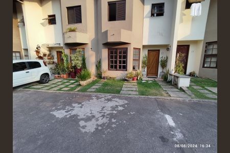 Casa à venda com 146m², 4 quartos e 2 vagas