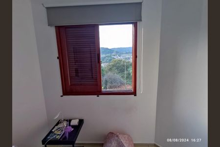 Casa à venda com 146m², 4 quartos e 2 vagas