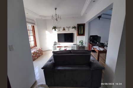 Casa à venda com 146m², 4 quartos e 2 vagas