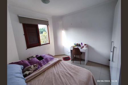 Casa à venda com 146m², 4 quartos e 2 vagas