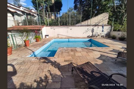 Casa à venda com 146m², 4 quartos e 2 vagas