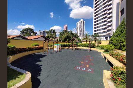 Apartamento à venda com 99m², 3 quartos e 2 vagasÁrea comum - Playground