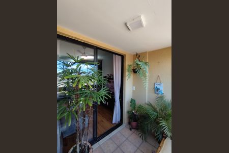 Apartamento à venda com 99m², 3 quartos e 2 vagasVaranda da Sala