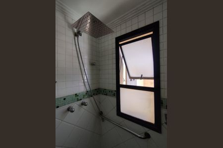 Apartamento à venda com 99m², 3 quartos e 2 vagasBanheiro - torneira