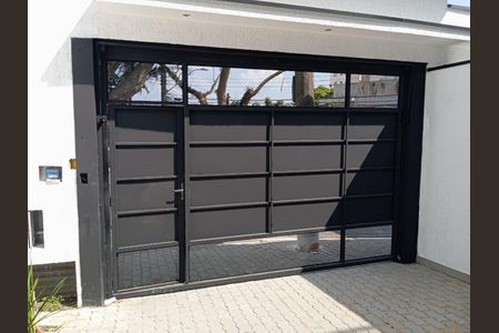Casa à venda com 170m², 3 quartos e 4 vagasGARAGEM