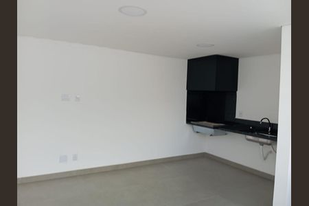 AREA INTERNA de casa à venda com 3 quartos, 170m² em Bela Vista, Osasco