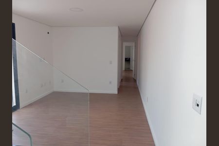 Casa à venda com 170m², 3 quartos e 4 vagasAREA INTERNA