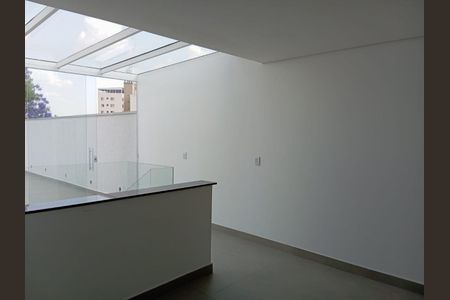 Casa à venda com 170m², 3 quartos e 4 vagasAREA INTERNA