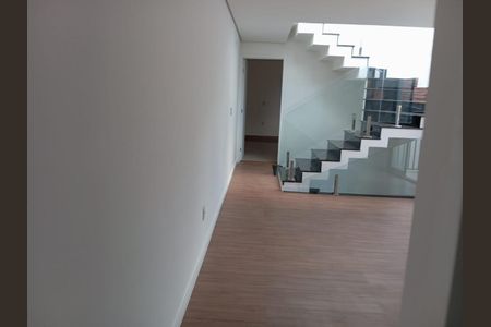 Casa à venda com 170m², 3 quartos e 4 vagasAREA INTERNA