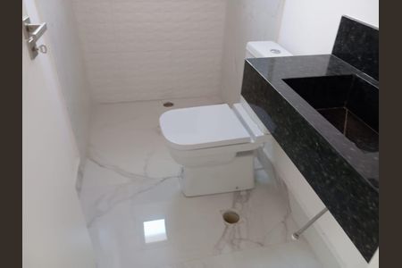 Casa à venda com 170m², 3 quartos e 4 vagasWC