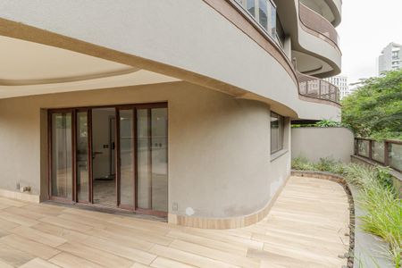 Varanda de kitnet/studio à venda com 1 quarto, 103m² em Itaim Bibi, São Paulo