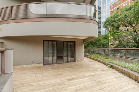 Varanda de kitnet/studio à venda com 1 quarto, 103m² em Itaim Bibi, São Paulo