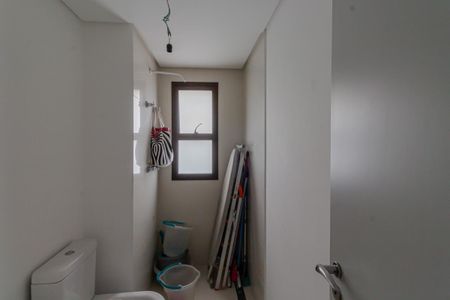 Banheiro de kitnet/studio à venda com 1 quarto, 131m² em Itaim Bibi, São Paulo