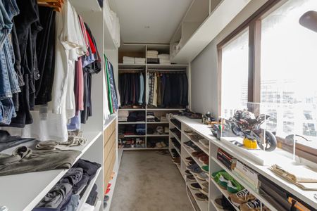 Studio à venda com 94m², 1 quarto e 2 vagasCloset da suíte