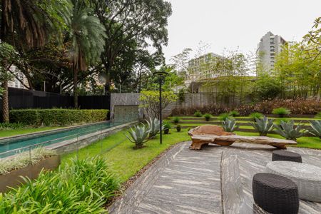 Studio à venda com 94m², 1 quarto e 2 vagasÁrea comum - Piscina