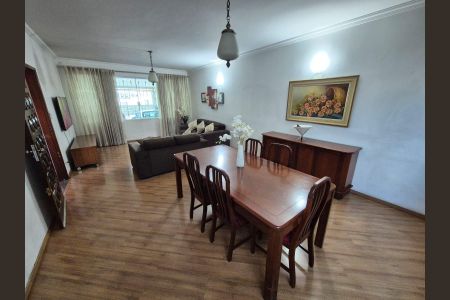 Sala de casa à venda com 4 quartos, 180m² em Vila Romero, São Paulo