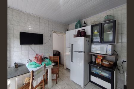 Casa à venda com 335m², 2 quartos e 4 vagasCozinha - Torneira