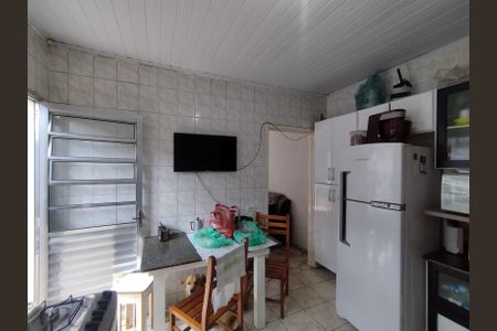 Casa à venda com 335m², 2 quartos e 4 vagasCozinha - Torneira