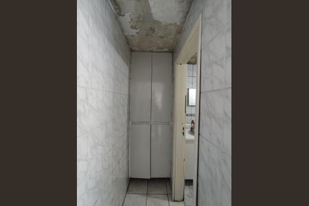 Casa à venda com 335m², 2 quartos e 4 vagasBanheiro - torneira