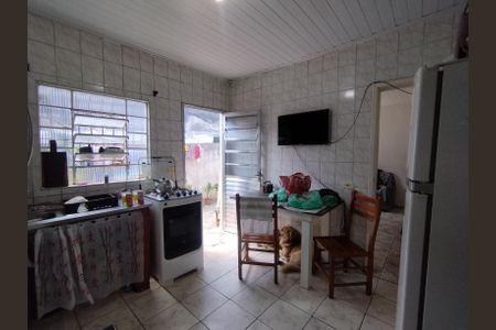 Casa à venda com 335m², 2 quartos e 4 vagasCozinha - Torneira