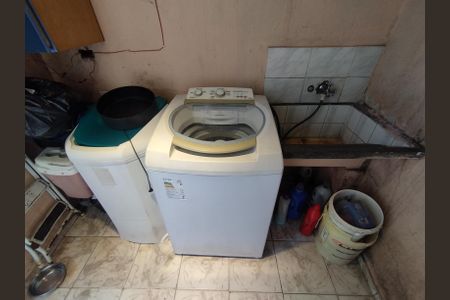 Área de Serviço de casa à venda com 2 quartos, 335m² em Vila Água Funda, São Paulo