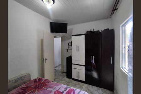 Casa à venda com 335m², 2 quartos e 4 vagasQuarto 