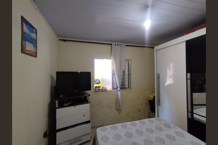 Casa à venda com 335m², 2 quartos e 4 vagasQuarto 