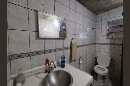 Casa à venda com 335m², 2 quartos e 4 vagasBanheiro - torneira