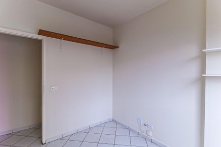 Apartamento para alugar com 80m², 3 quartos e 1 vagaQuarto 
