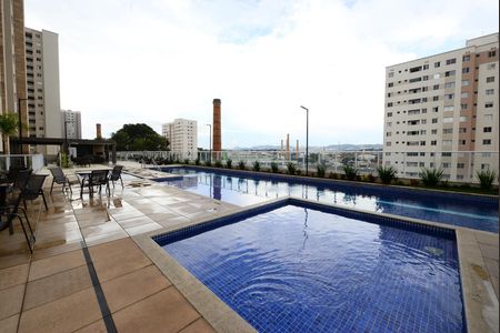 Apartamento à venda com 88m², 3 quartos e 2 vagasÁrea comum - Piscina