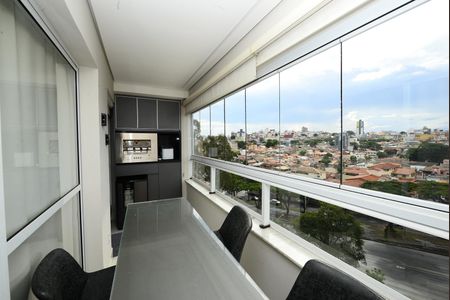 Apartamento à venda com 88m², 3 quartos e 2 vagasVaranda
