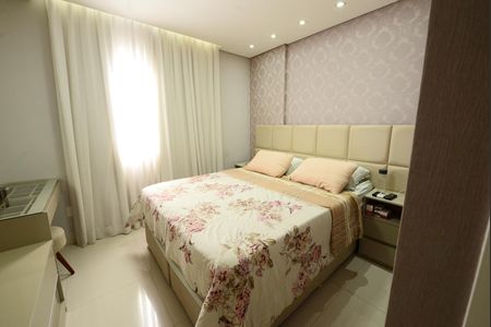 Apartamento à venda com 88m², 3 quartos e 2 vagasSuíte