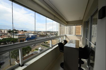 Apartamento à venda com 88m², 3 quartos e 2 vagasVaranda