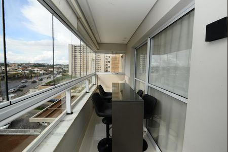 Apartamento à venda com 88m², 3 quartos e 2 vagasVaranda