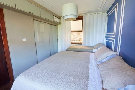 Casa à venda com 3 quartos, 600m² em Itacoatiara, Niterói