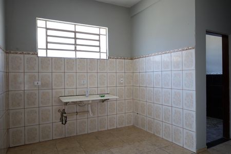 Casa para alugar com 1 quarto, 60m² em Jardim Nizia, São Paulo