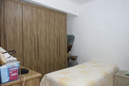 Quarto 1 de casa para alugar com 2 quartos, 140m² em Jardim Santo Onofre, Embu das Artes