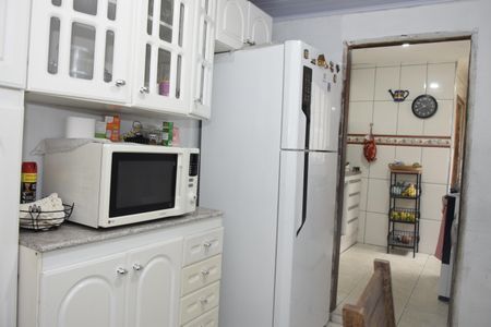 Cozinha de casa para alugar com 2 quartos, 140m² em Jardim Santo Onofre, Embu das Artes