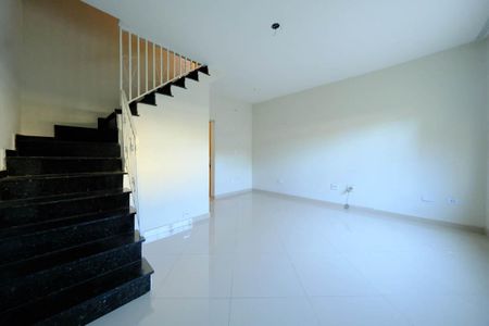 Casa de Condomínio à venda com 2 quartos, 70m² em Vila Dalila, São Paulo